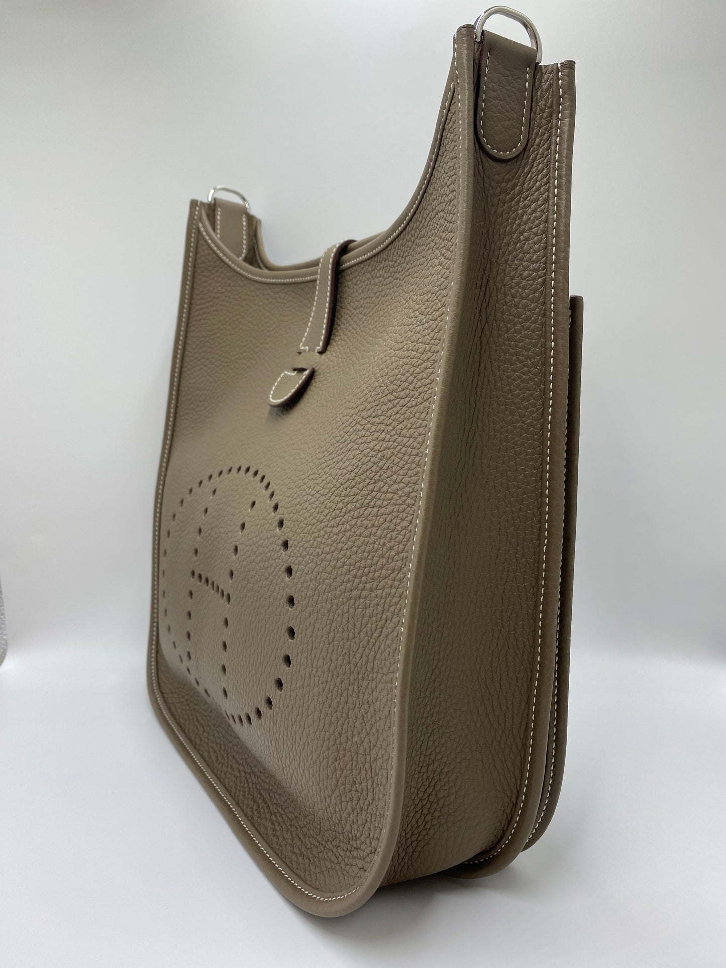 Hermes - Evelyne 33- Etoupe - SHW- H056275CK18 - £3030