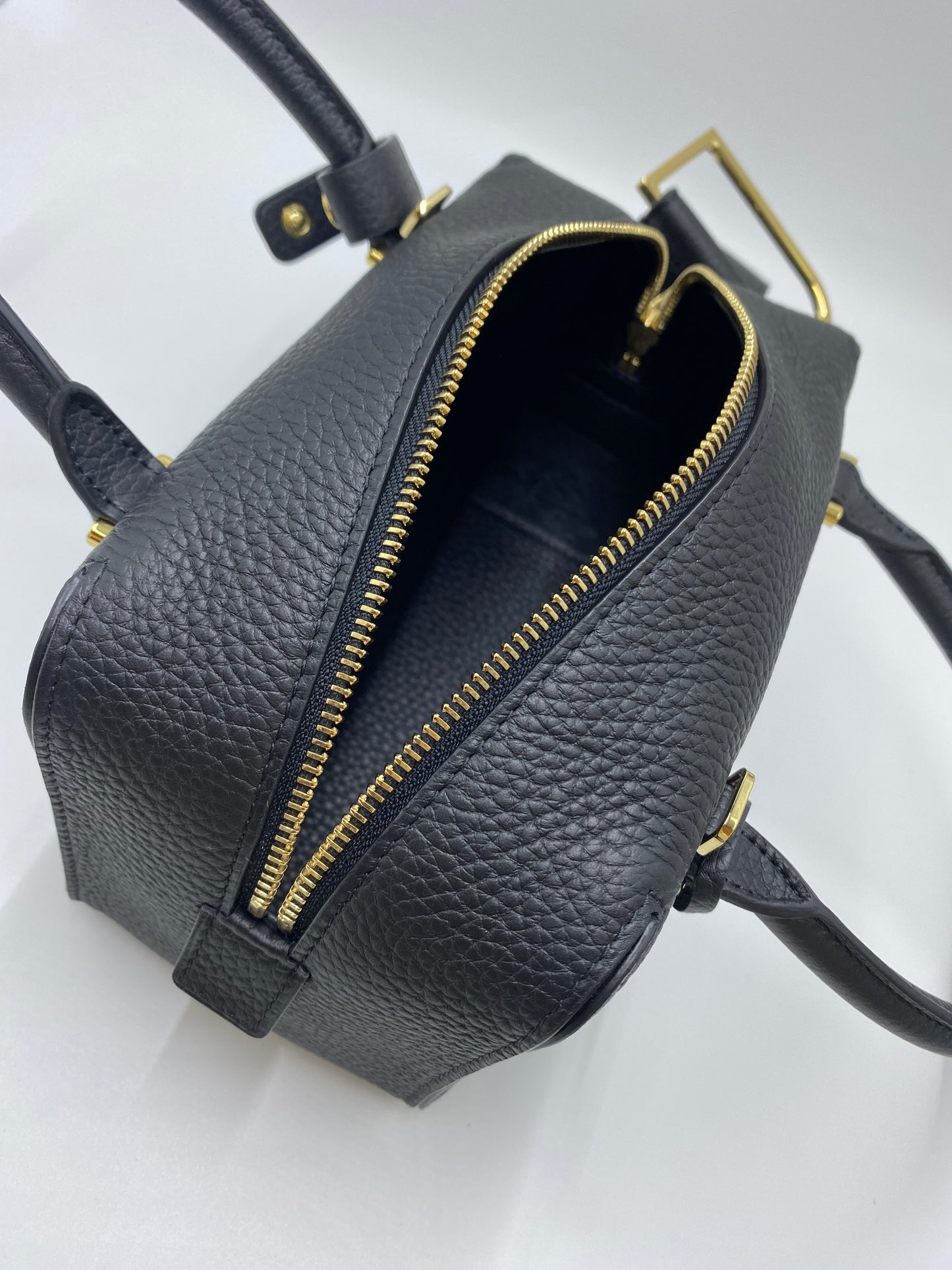 Delvaux - Cool Box Mini - Black - DALL0556AY099ZDO - £2450