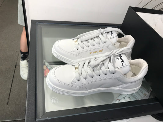 Chanel 23A sneakers white 36 g45085 b1311 np602