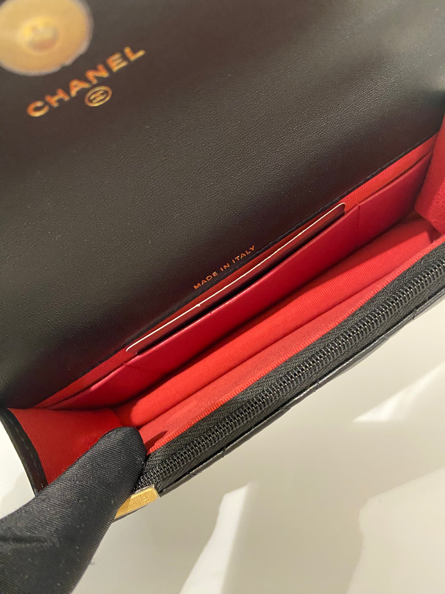 Chanel 23c phone bag camellia