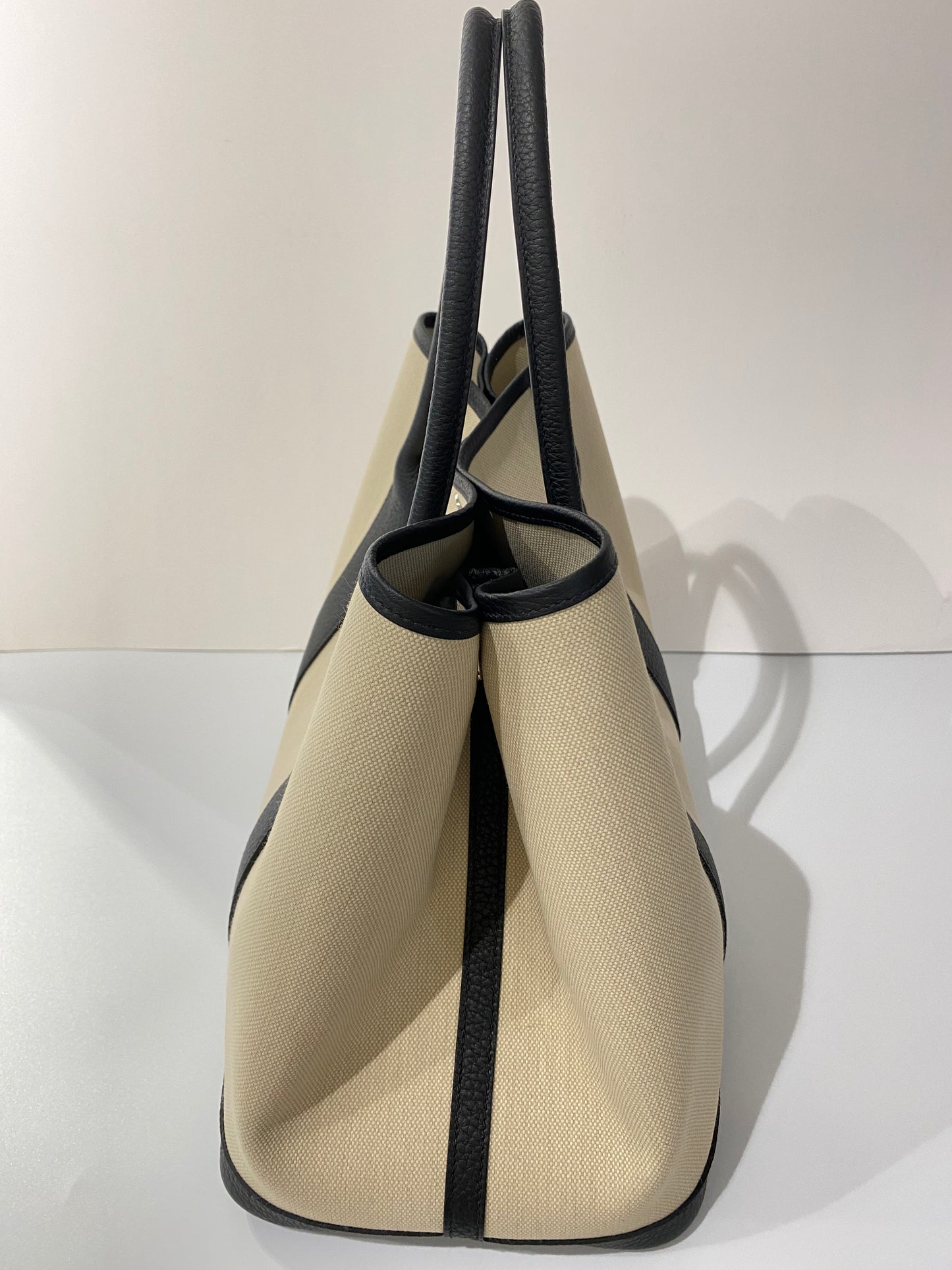 Hermes - Handbag - Garden party 36 toile Militaire/ veau Negonda - BETON / NOIR SHW - H069576CK BO - £1,880.00