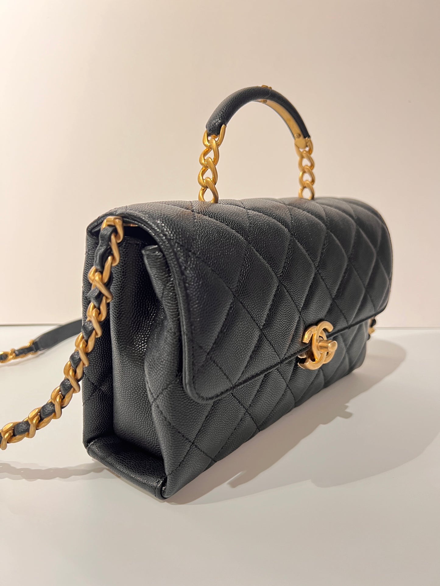 23Chanel - Handbag - Seasonal Top Handle With CC Logo on Handle - Caviar  - Black Gold  - AS4008 - £4,920.00